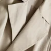 Απαραίτητο παλτό τύπου trench με ζώνη