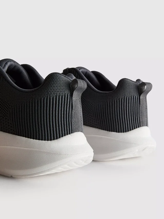 Χαμηλά αθλητικά Sneakers