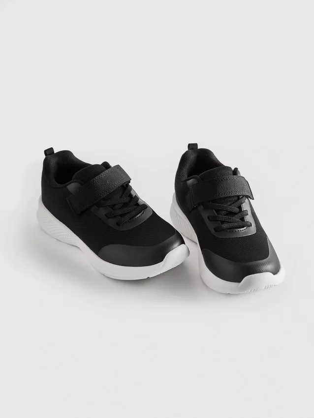 Χοντρά Sneakers χαμηλού προφίλ