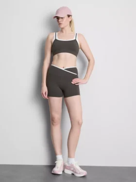 Διπλής στρώσης αθλητικό crop top