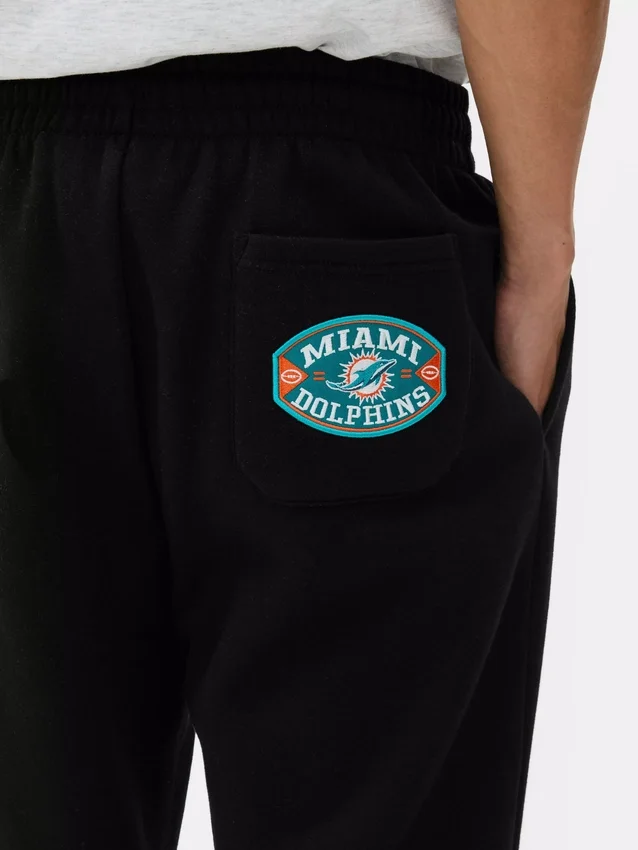 Φόρμες τζόγκινγκ των Miami Dolphins της NFL