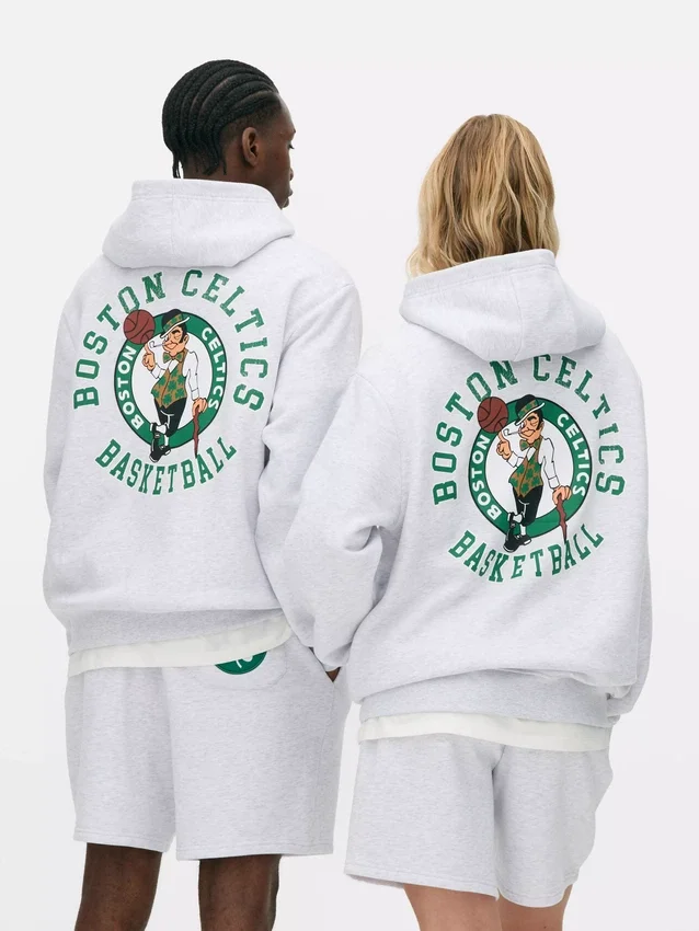Φούτερ με κουκούλα των Boston Celtics της NBA