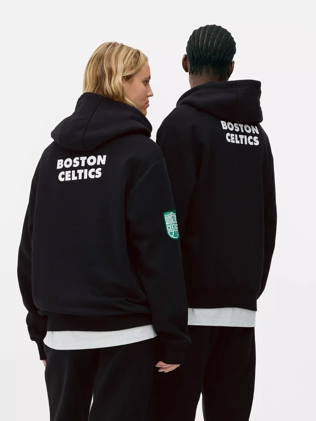 Φούτερ με κουκούλα των Boston Celtics της NBA