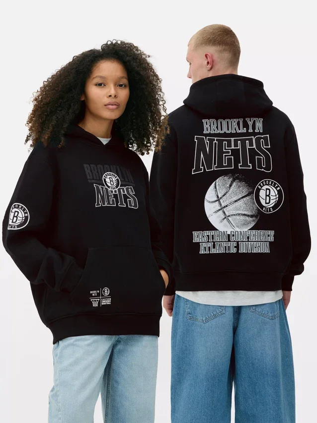 Φούτερ με κουκούλα των Brooklyn Nets της NBA