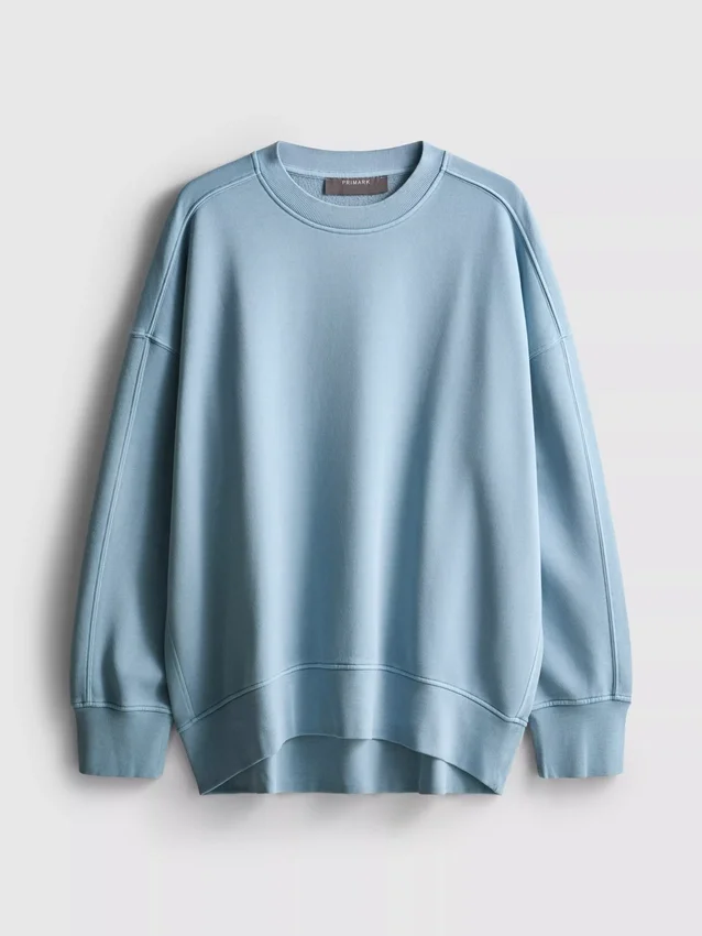 Φούτερ Oversized με χαλαρούς ώμους