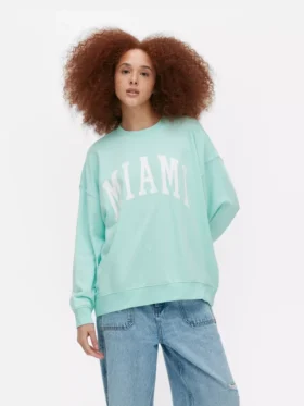 Φούτερ oversized με γράμματα «Miami»