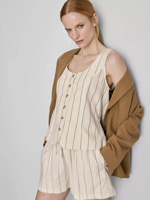 Γιλέκο με κουμπιά από μείγμα βαμβακιού