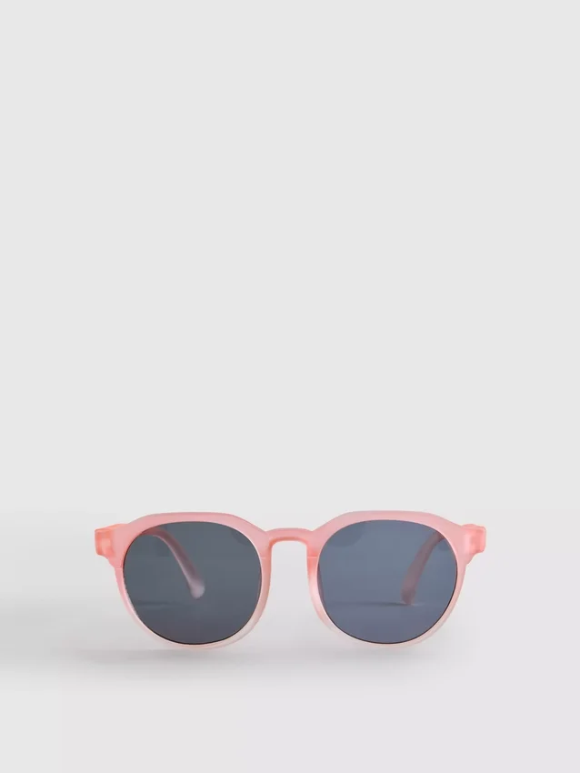Γυαλιά ηλίου με στρογγυλό σκελετό