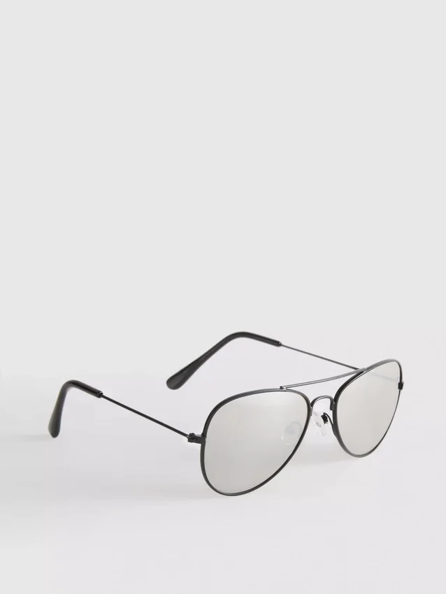Γυαλιά ηλίου τύπου «aviator»