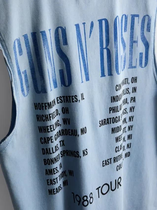 Κανότα με γραφικό των Guns N' Roses