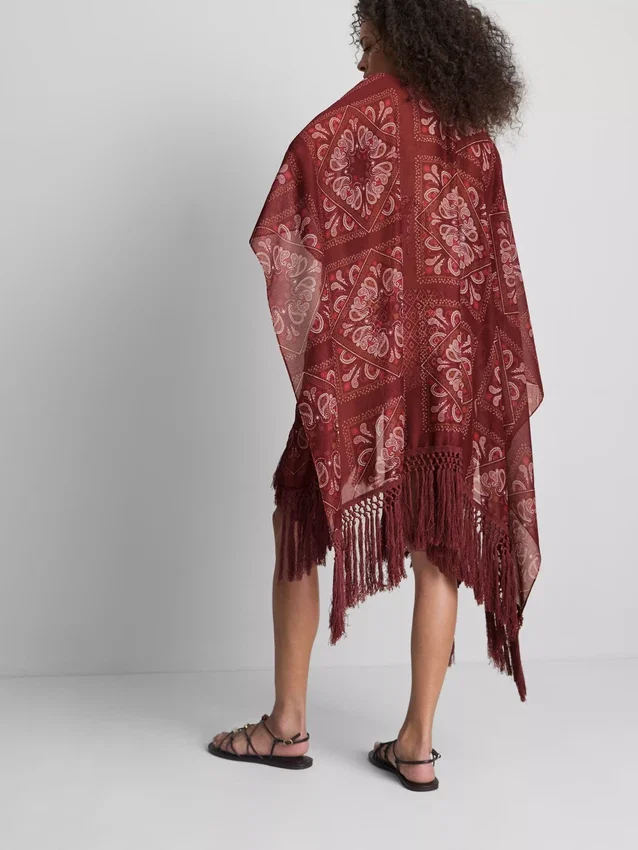 Κάπα με κρόσσια σε μοτίβο Paisley