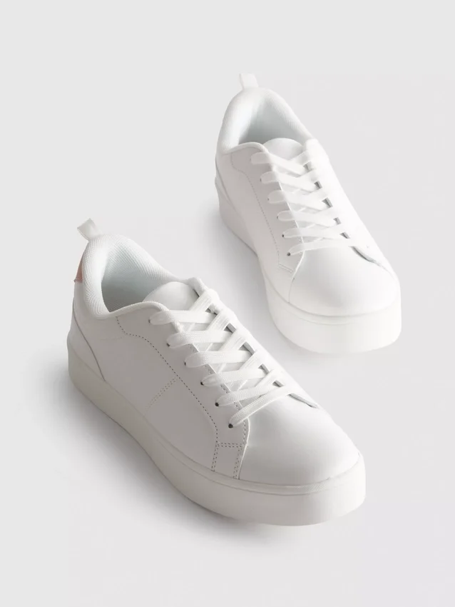 Κλασικά αθλητικά Sneakers χαμηλού προφίλ