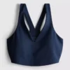 Κοντό αθλητικό τοπ με V-neck
