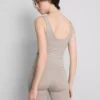 Κοντό μπλουζάκι χωρίς ραφές με V-neck