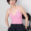 Κορμάκι με λουράκια και V-neck