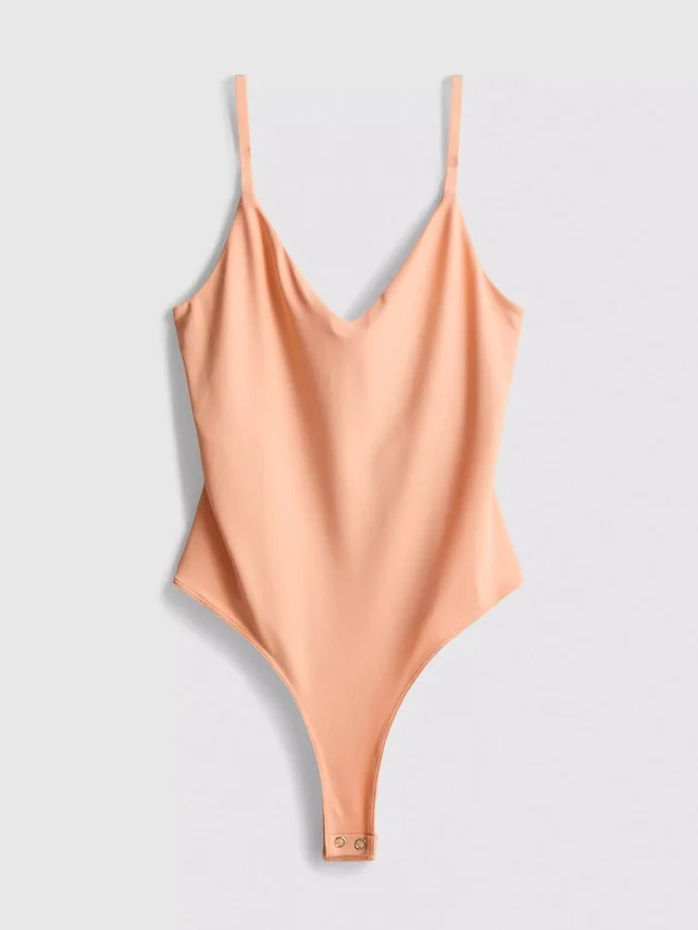 Κορμάκι με λουράκια και V-neck
