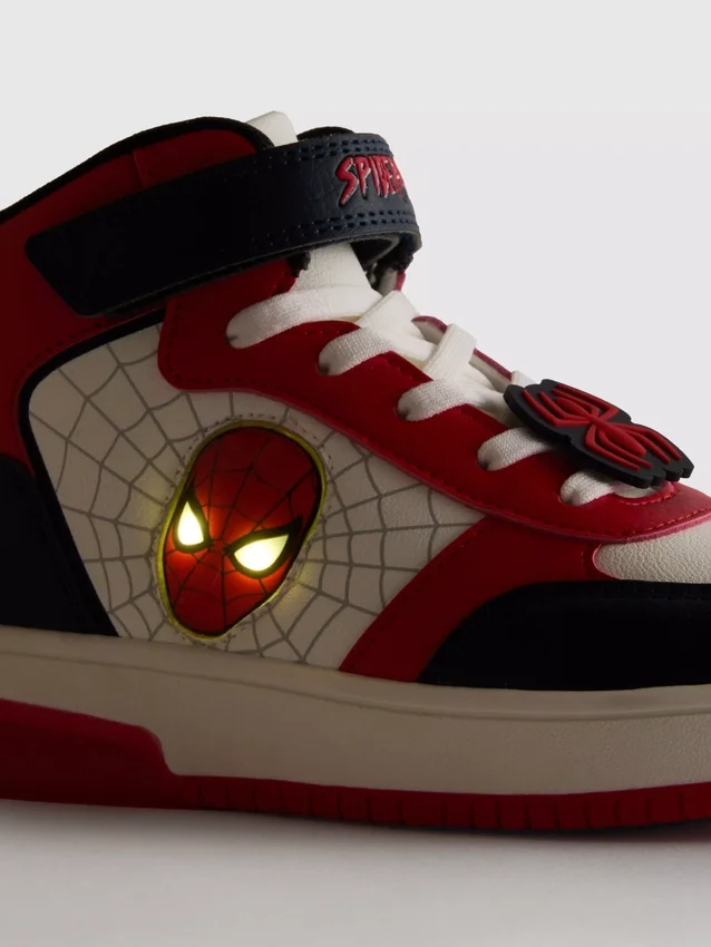 Marvel Spider-Man light-up sneakers with high toe box