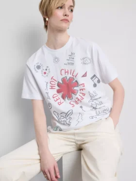 Μπλούζα με σχέδιο των Red Hot Chili Peppers