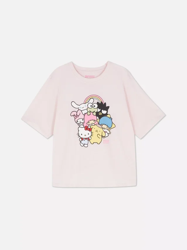 Μπλούζα πιτζάμας με σχέδιο Hello Kitty και φίλους