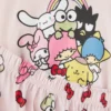 Μπλούζα πιτζάμας με σχέδιο Hello Kitty και φίλους