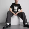 Μπλούζα Yungblud με σορτς και γραφικά