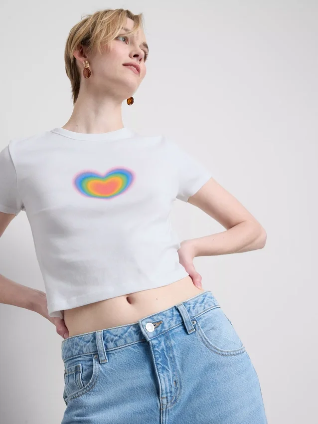 Μπλουζάκι για μωρά με καρδιά «Pride» από ύφασμα πλούσιο σε βαμβάκι