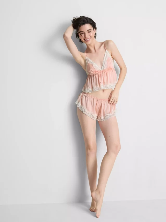 Νυφικό σατέν μπραλέτ με δαντέλα τύπου babydoll