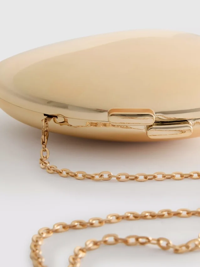 Οβάλ τσάντα crossbody Paula Echevarría σε μεταλλικό χρώμα