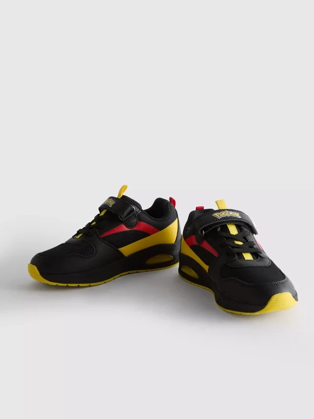 Παιδικά Sneakers Pokémon με φωτισμό