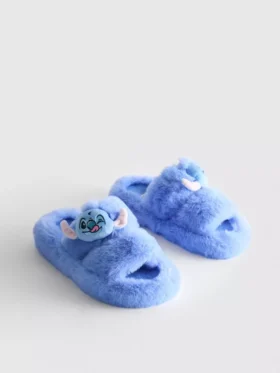 Παντόφλες της Disney με το Stitch, αφράτες και με διπλό λουράκι