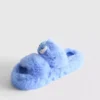 Παντόφλες της Disney με το Stitch, αφράτες και με διπλό λουράκι