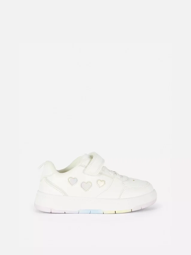 Παπούτσια χαμηλού προφίλ Sneakers με καρδιές
