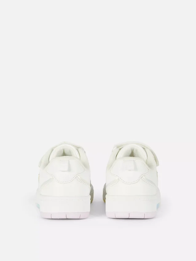 Παπούτσια χαμηλού προφίλ Sneakers με καρδιές