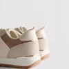 Παπούτσια χαμηλού προφίλ Sneakers με λεπτομέρεια «Diamanta»