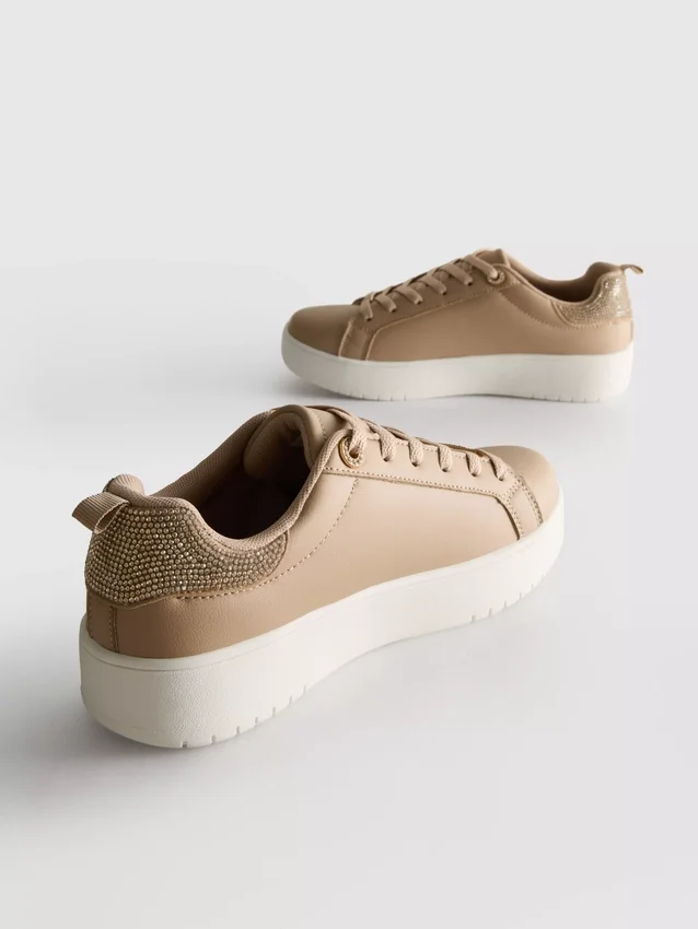 Παπούτσια Diamanta χαμηλού προφίλ Sneakers