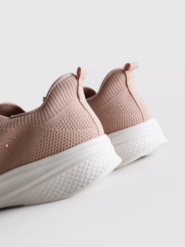 Παπούτσια Sneakers χωρίς κορδόνια με λεπτομέρειες από στρας