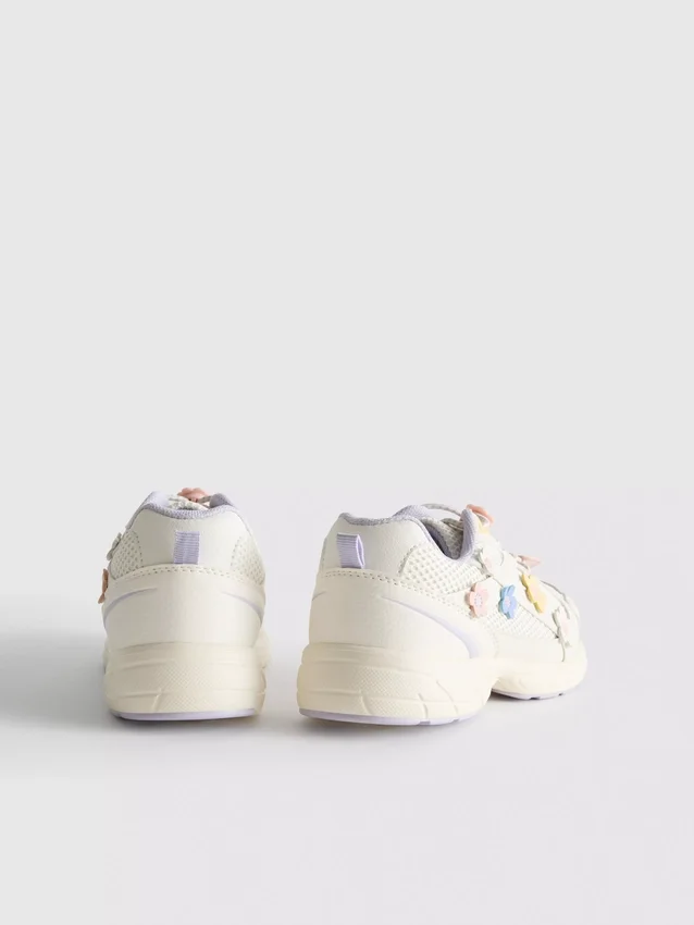 Παπούτσια Sneakers με χοντρό πέλμα και λουλουδάτα μοτίβα