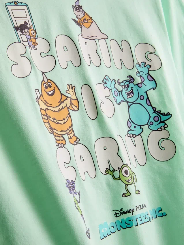 Πιτζάμες με σχέδιο από την ταινία «Monsters Inc.» της Disney Pixar