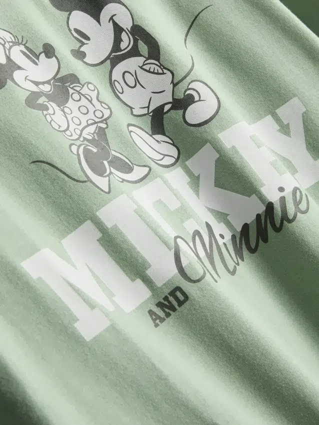 Πιτζάμες «Shorty» της Disney με τους Μίκυ και Μίνι Μάους