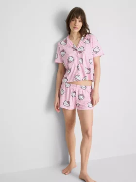 Πιτζάμες σορτς τύπου «boyfriend» με μοτίβο Hello Kitty
