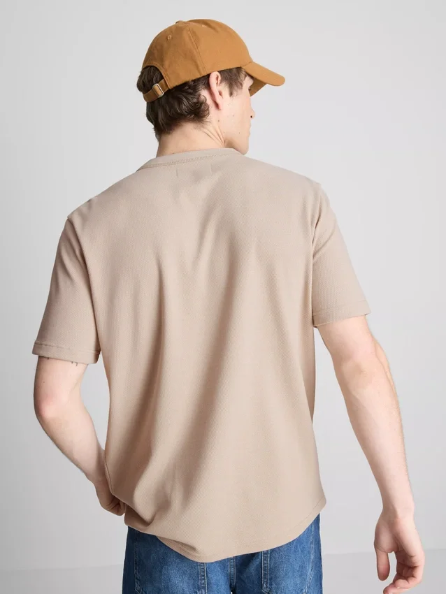 Πουκάμισο Henley με υφή