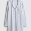Ριγέ, oversized νυχτικό σε στυλ boyfriend