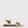 Σανδάλια με μεταλλική κοπή με λέιζερ