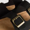 Σανδάλια μούλα με διπλό λουράκι και αγκράφα