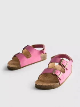 Σανδάλια slingback με διπλό λουράκι με αγκράφα