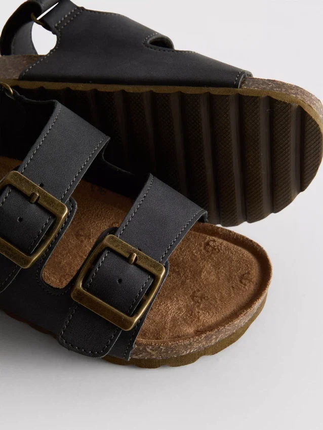 Σανδάλια slingback με διπλό λουράκι με αγκράφα