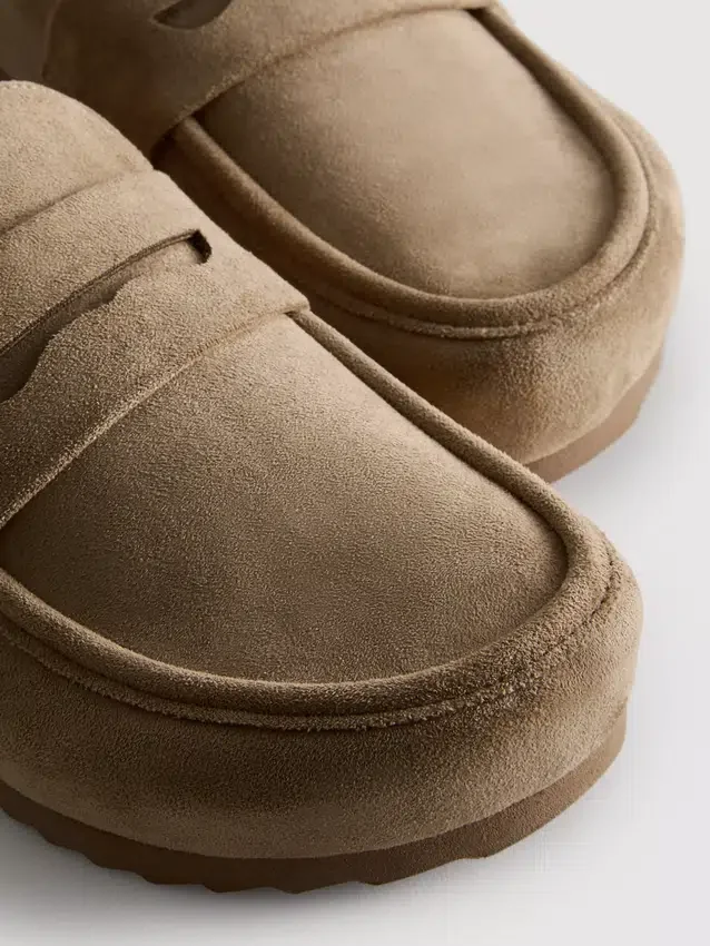 Σανδάλια τύπου Loafer clog