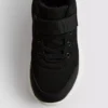 Sneakers με χαμηλό σώμα από πλέγμα
