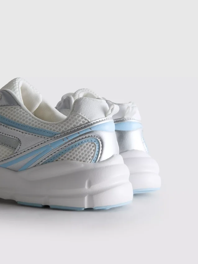 Sneakers με χοντρό πλέγμα