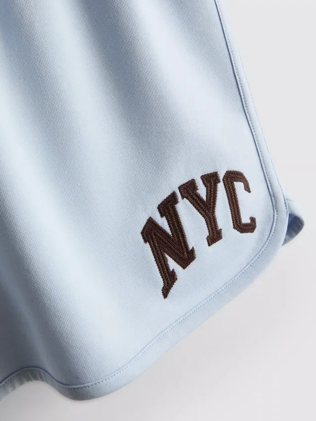 Σορτς NYC χαλαρής εφαρμογής με υψηλή περιεκτικότητα σε βαμβάκι